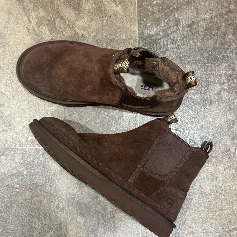 UGG Brown Shearling-Lined Boot Interior Label Det… - image 1